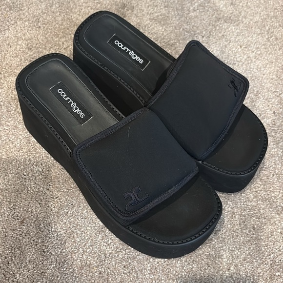 NWOB COURRÈGES “Scuba Wave” platform sandal - Picture 2 of 5